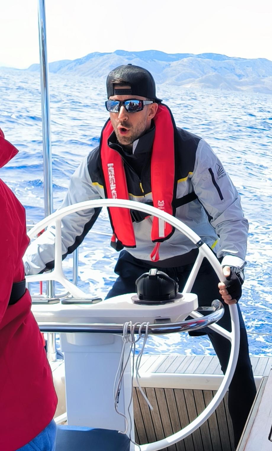 Роман — новый шкипер IYSA, учебный поход Time to Sail, май 2026